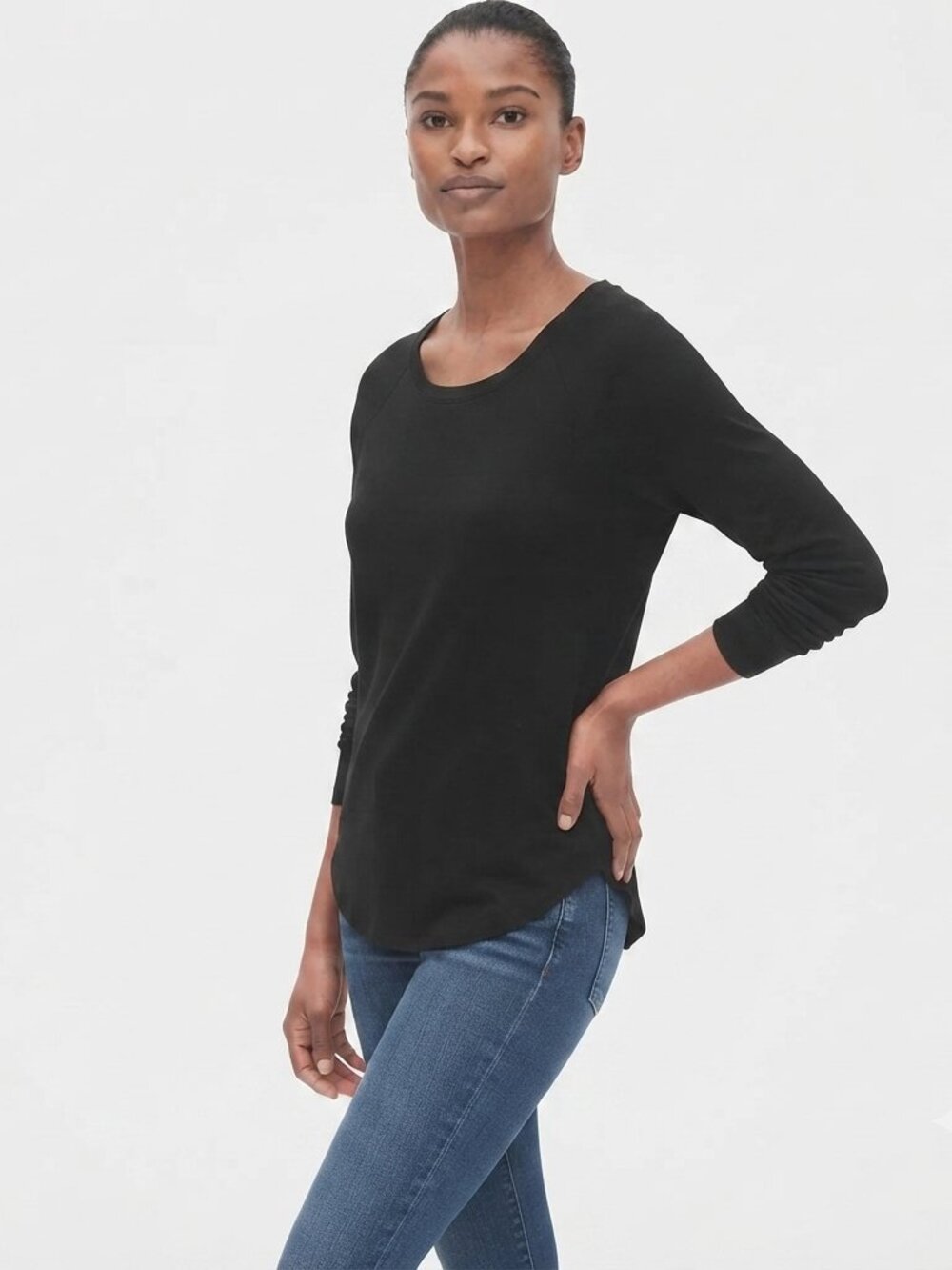 Gap Raglan Sleeve Softspun long sleeve t-shirt Black Large